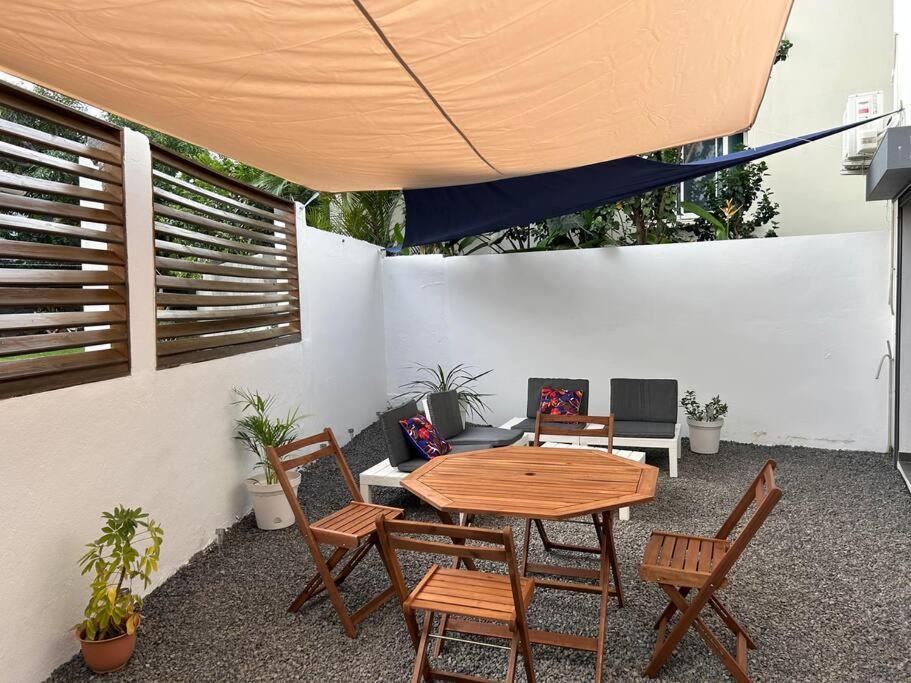 Appartement A 2 Pas De La Plage De Terre Sainte Kültér fotó
