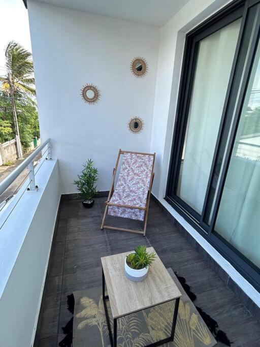 Appartement A 2 Pas De La Plage De Terre Sainte Kültér fotó